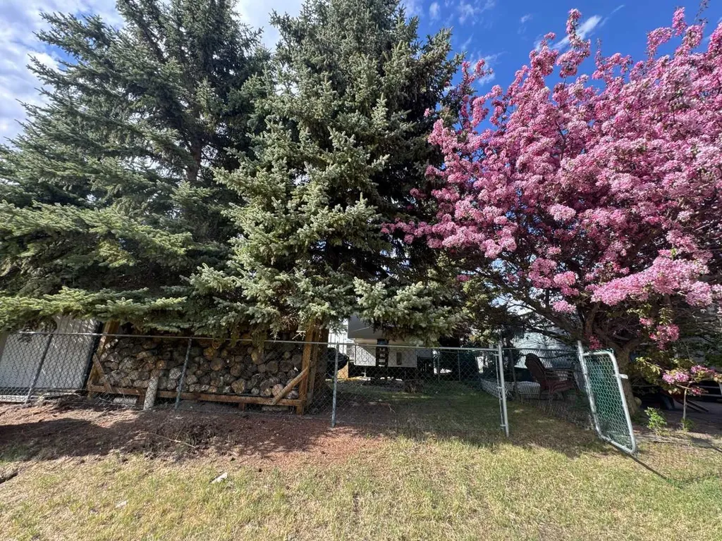 2540 Township Road 353 Rural Red Deer County AB T4G0K6
