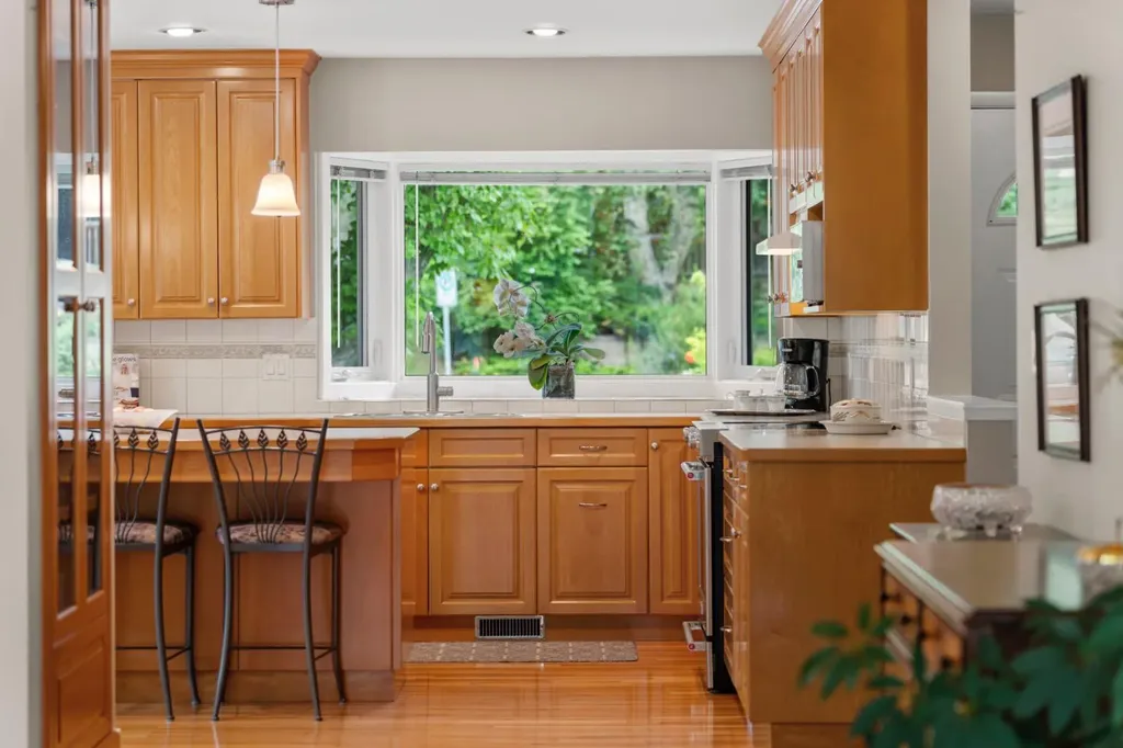 1334 Hamilton Street NW Calgary AB T2N 3W6