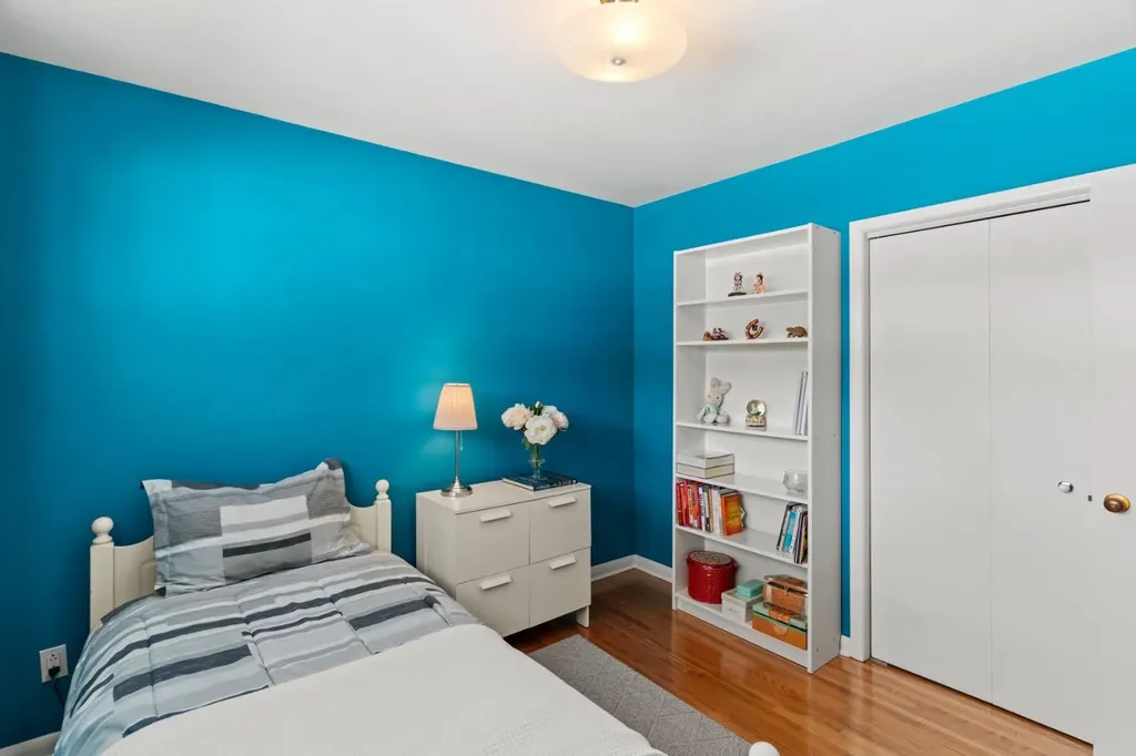 1334 Hamilton Street NW Calgary AB T2N 3W6