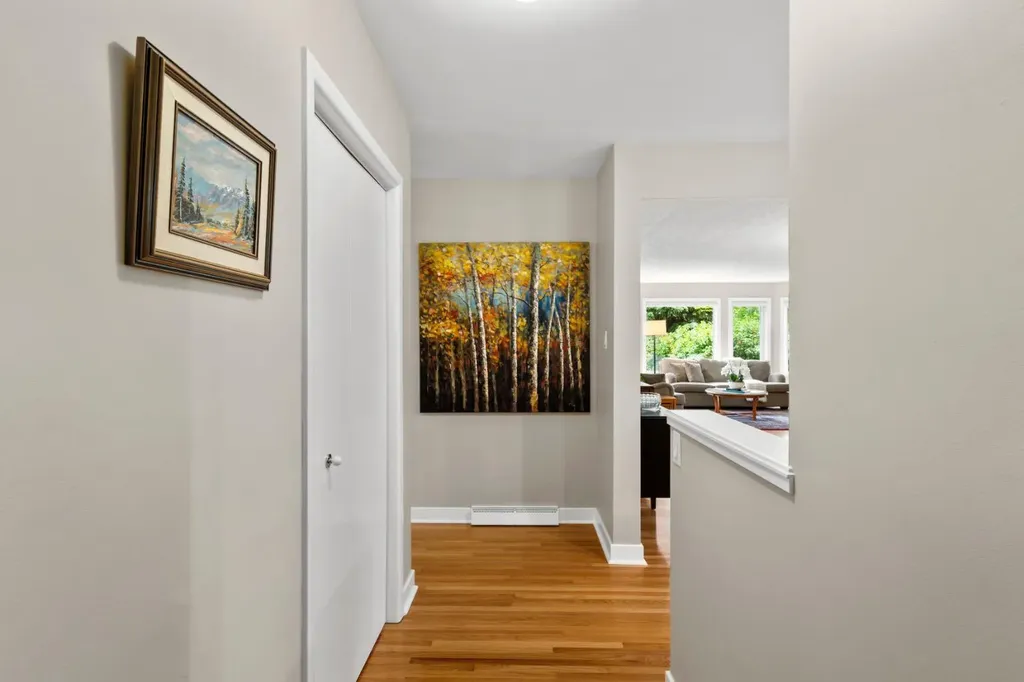 1334 Hamilton Street NW Calgary AB T2N 3W6