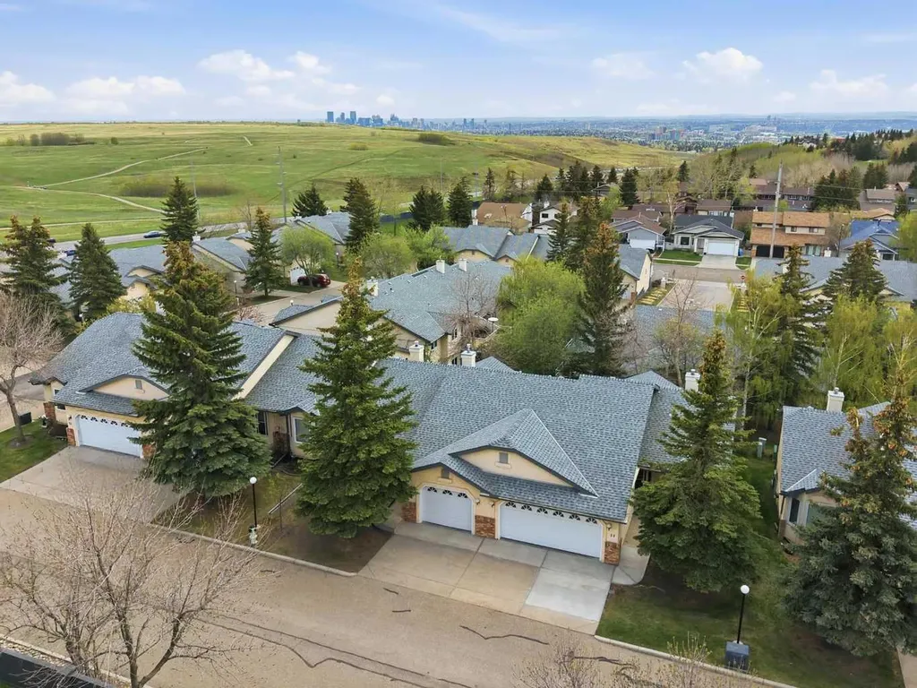 29 Edenwold Green NW Calgary AB T3A 5B8