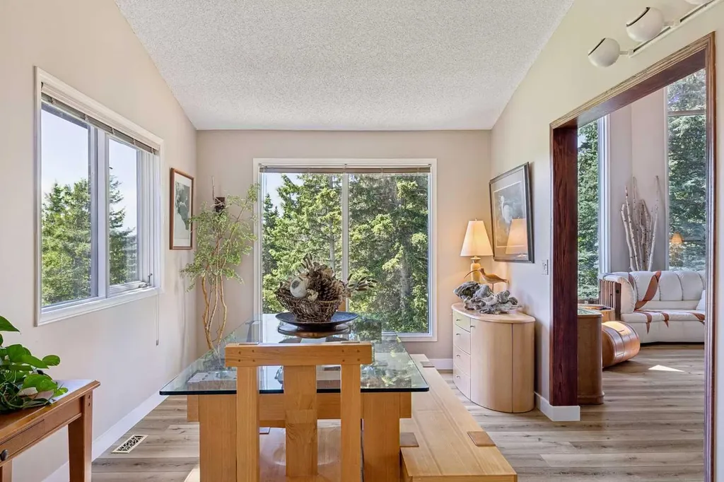36 Cummer Place Bragg Creek AB T0L0K0