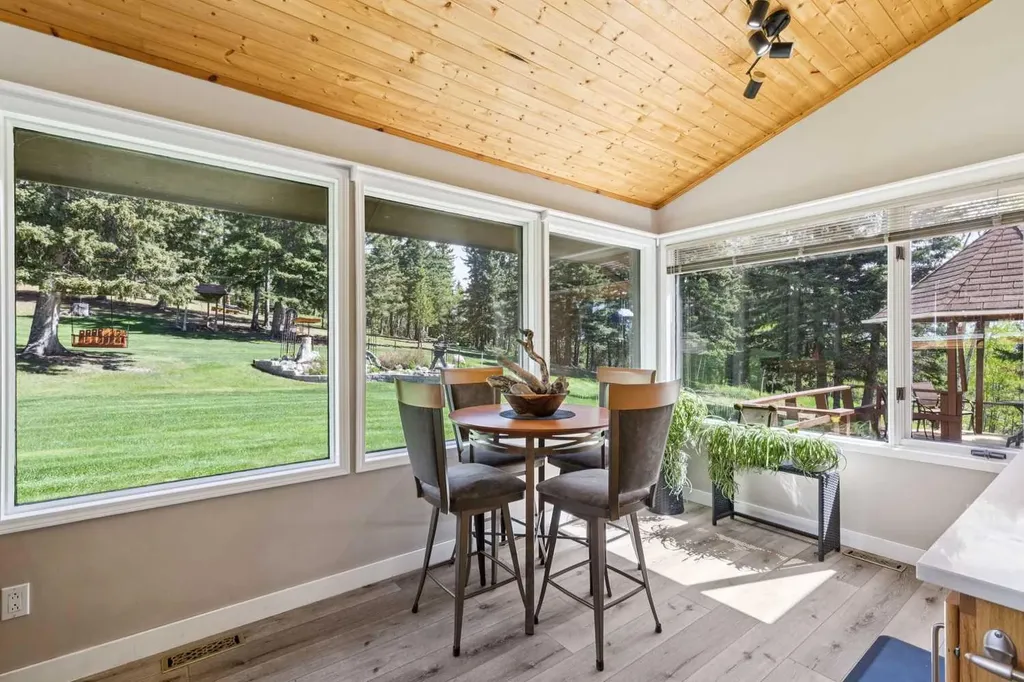 36 Cummer Place Bragg Creek AB T0L0K0