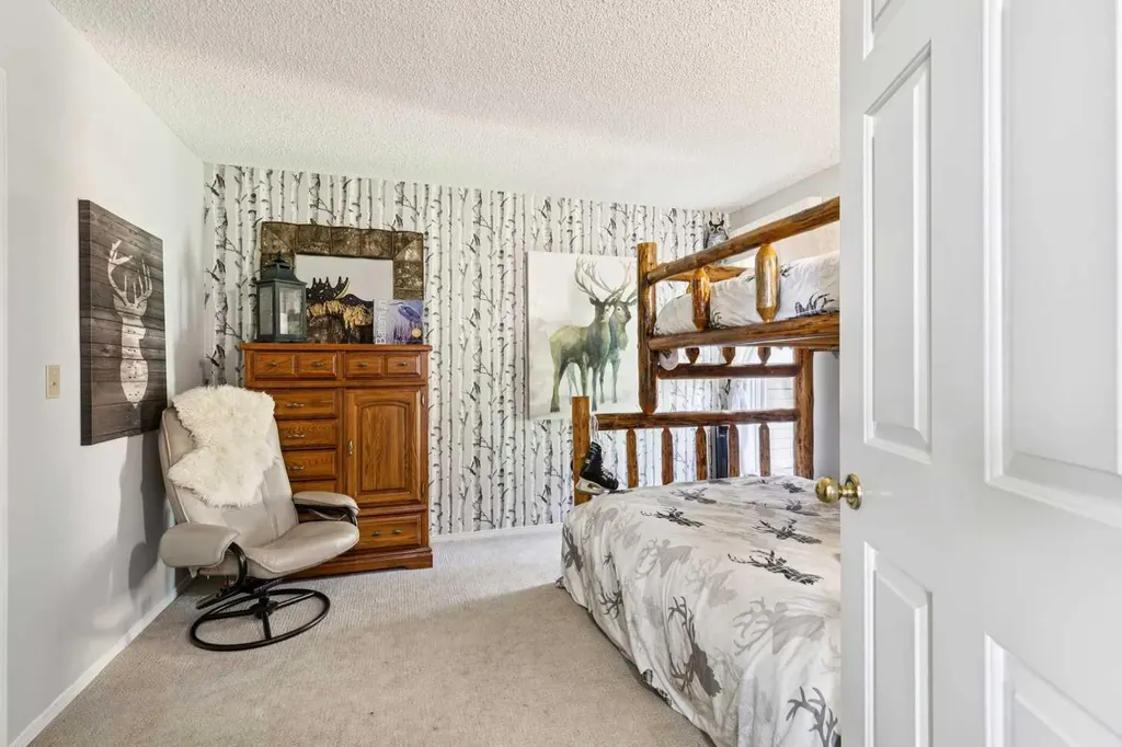 36 Cummer Place Bragg Creek AB T0L0K0