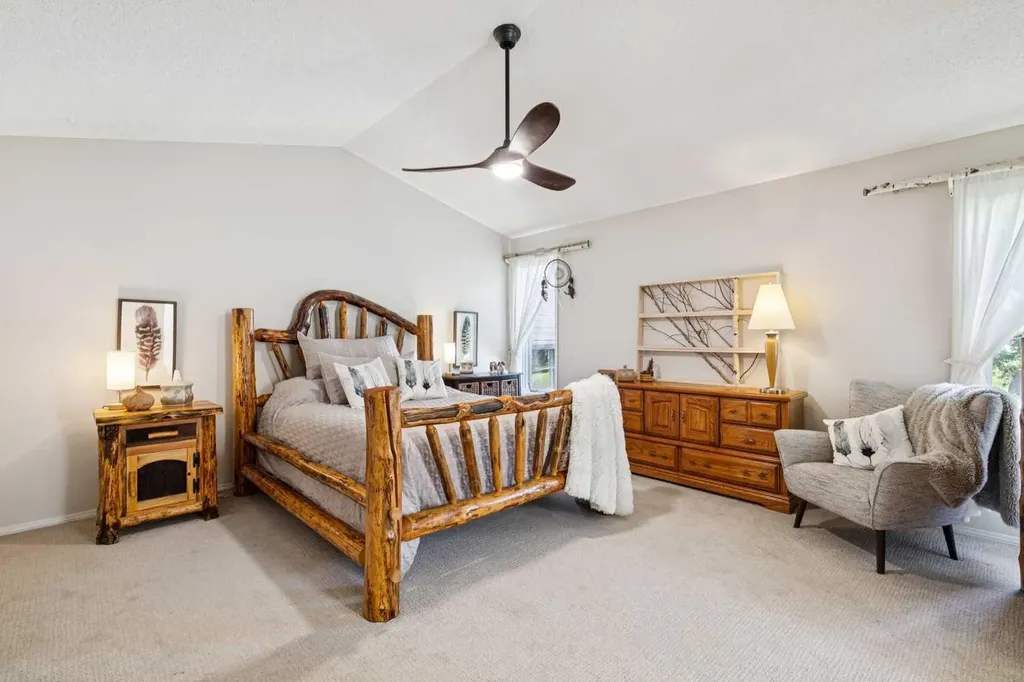 36 Cummer Place Bragg Creek AB T0L0K0