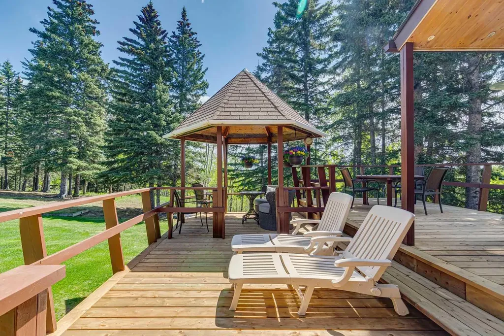 36 Cummer Place Bragg Creek AB T0L0K0