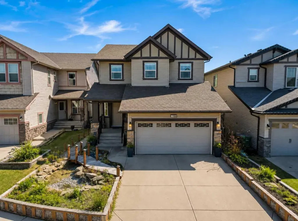1198 Kingston Crescent SE Airdrie AB T4A 0E9