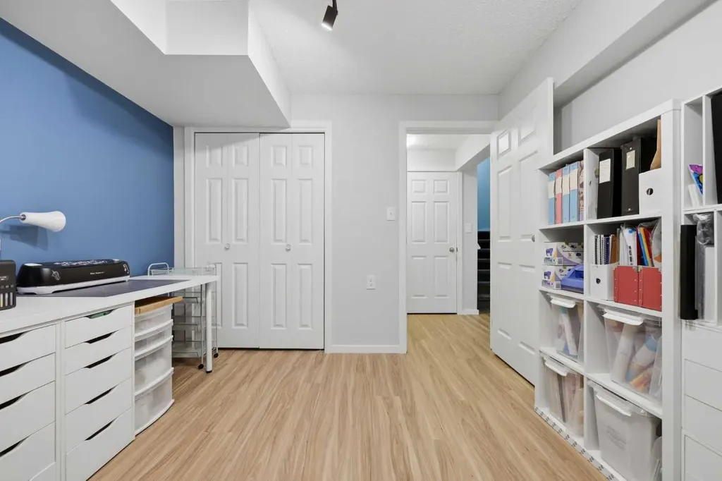 1198 Kingston Crescent SE Airdrie AB T4A 0E9