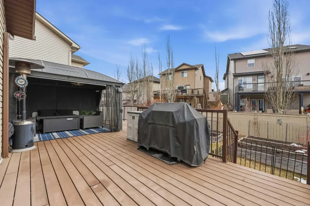 1198 Kingston Crescent SE Airdrie AB T4A 0E9