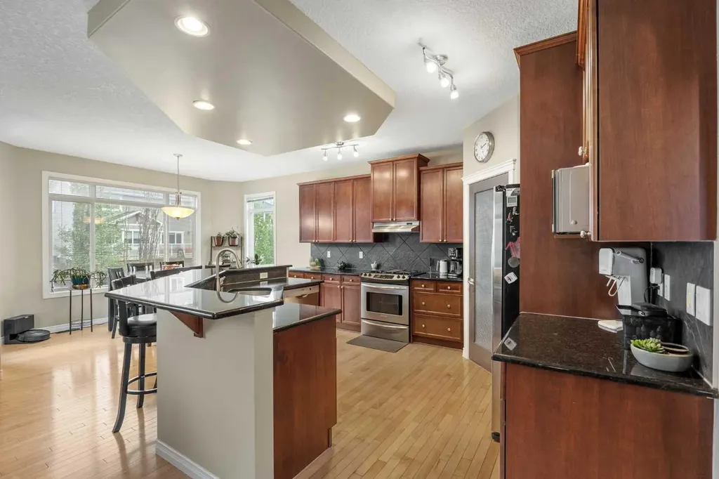 148 Westland Street Okotoks AB T1S 0B3