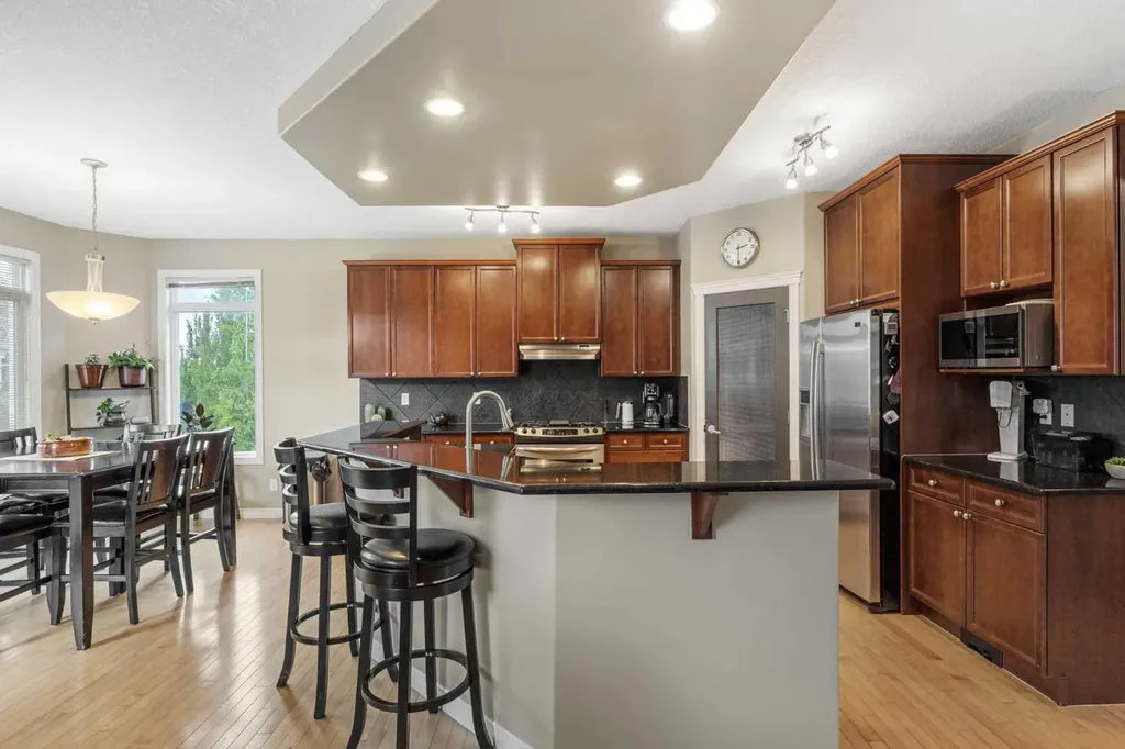 148 Westland Street Okotoks AB T1S 0B3
