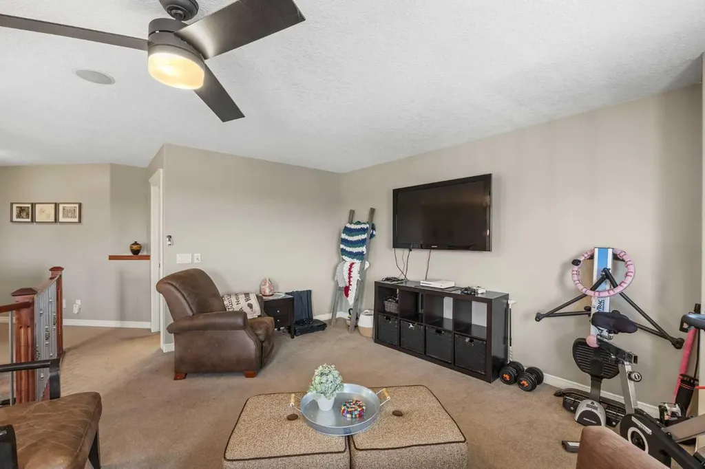 148 Westland Street Okotoks AB T1S 0B3