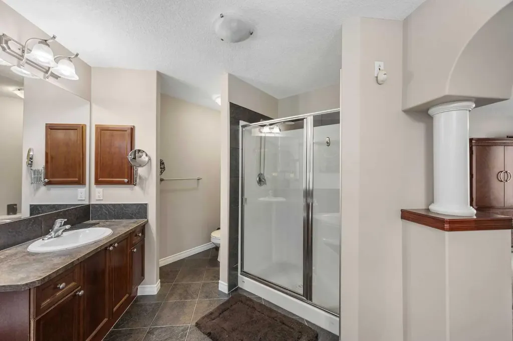 148 Westland Street Okotoks AB T1S 0B3