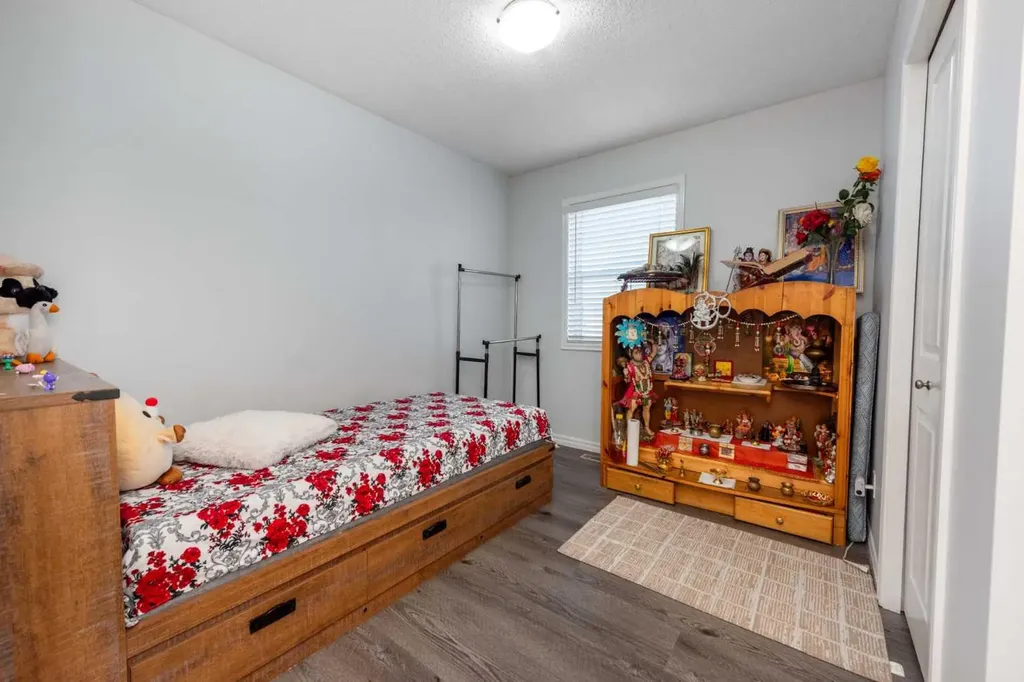 185 Skyview Ranch Drive NE Calgary AB T3N 0C2