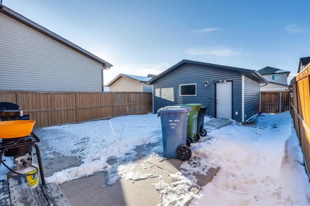 185 Skyview Ranch Drive NE Calgary AB T3N 0C2