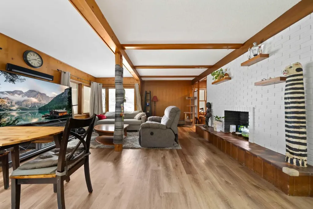 218 Altawana Avenue NE Medicine Hat AB T1A 5N7