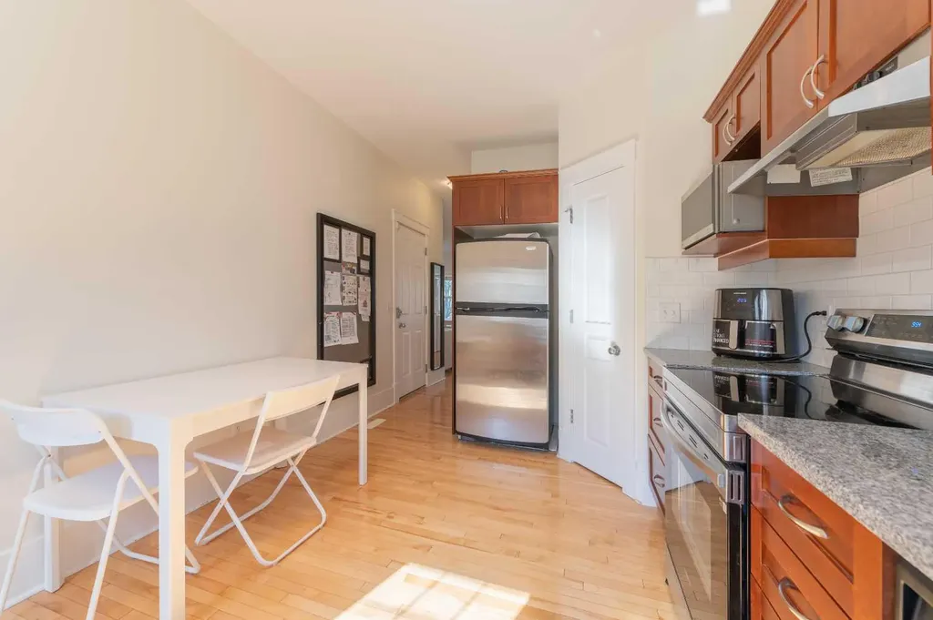 1024 Wentworth Rise SW Calgary AB T3H5K1