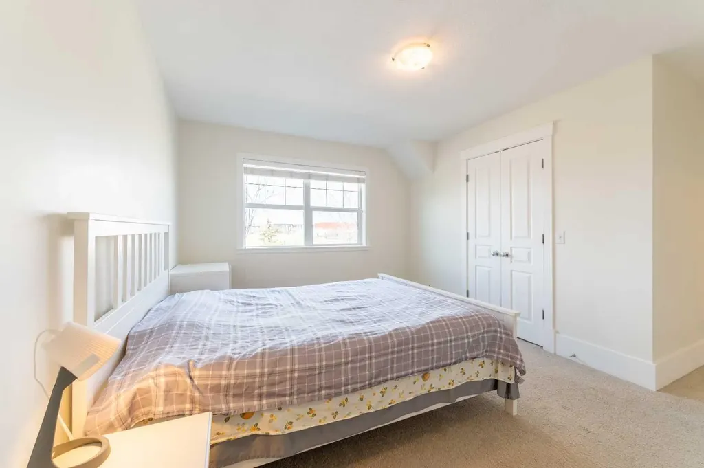 1024 Wentworth Rise SW Calgary AB T3H5K1