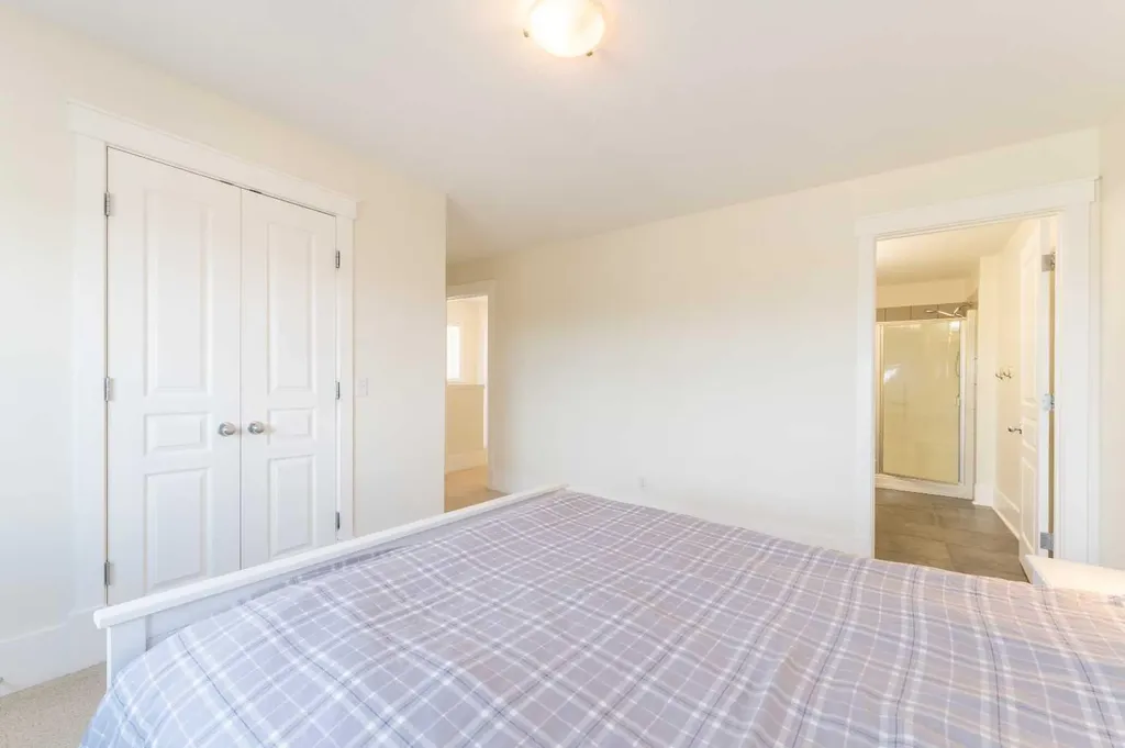 1024 Wentworth Rise SW Calgary AB T3H5K1