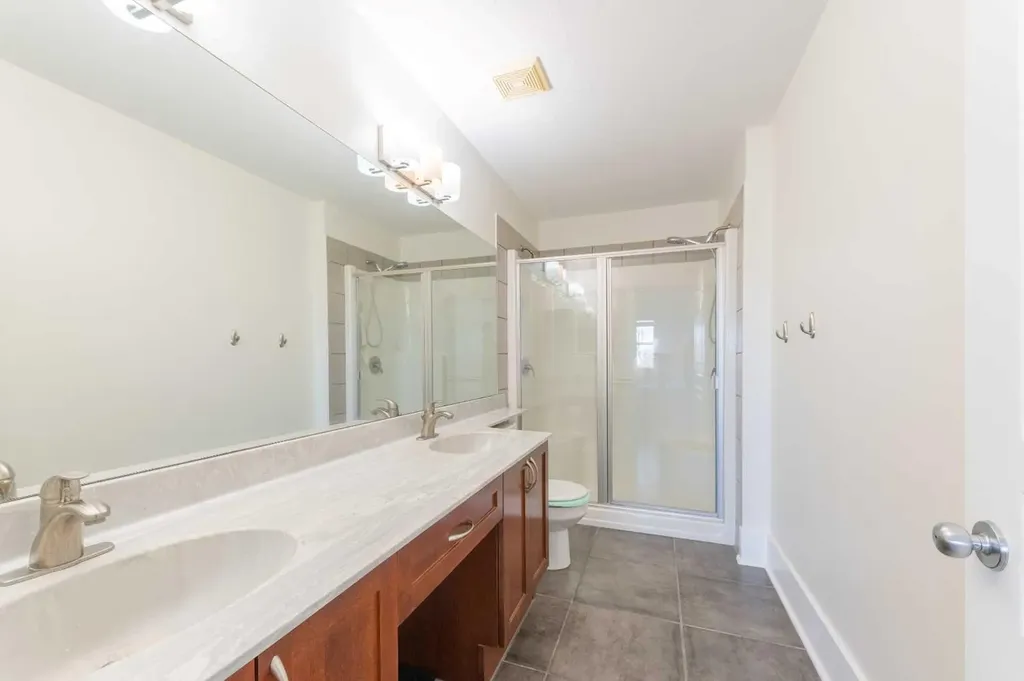 1024 Wentworth Rise SW Calgary AB T3H5K1