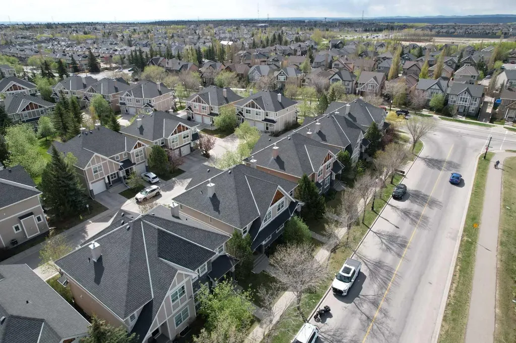 1024 Wentworth Rise SW Calgary AB T3H5K1