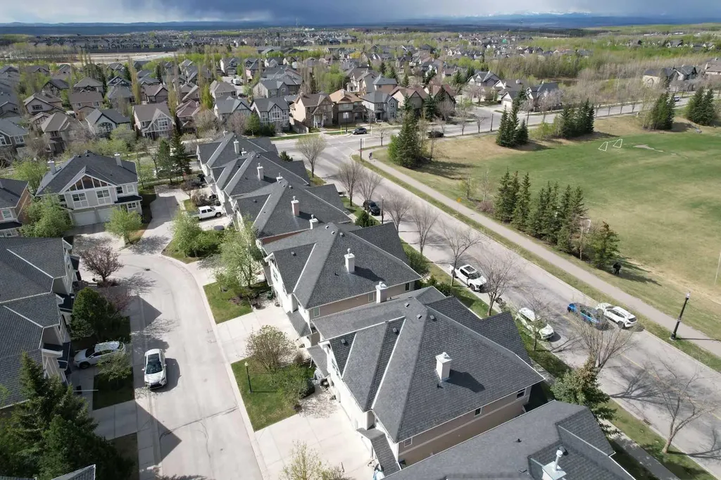 1024 Wentworth Rise SW Calgary AB T3H5K1