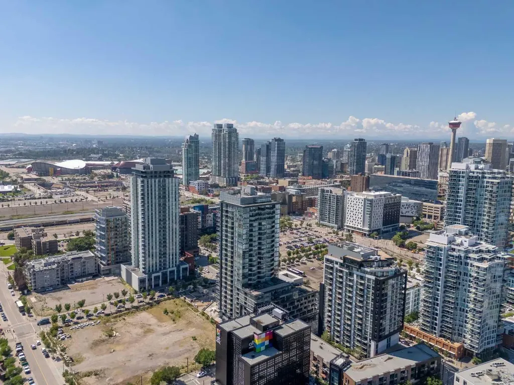 615 6 Avenue SE Calgary AB T2G 1S2