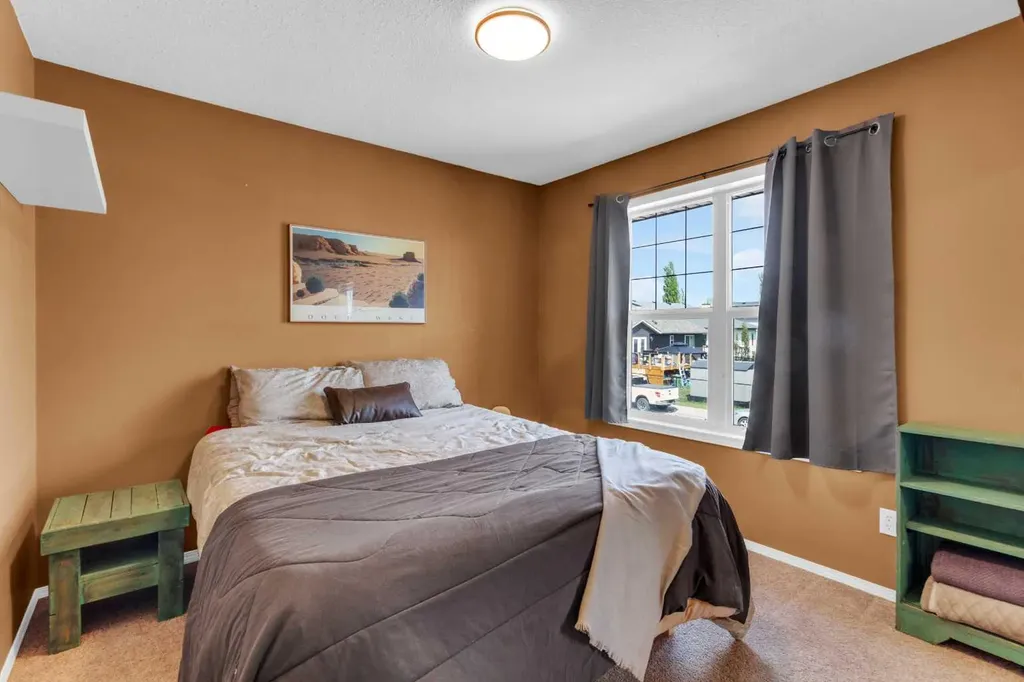 131 Aspen Creek Way Strathmore AB T1P 1R4
