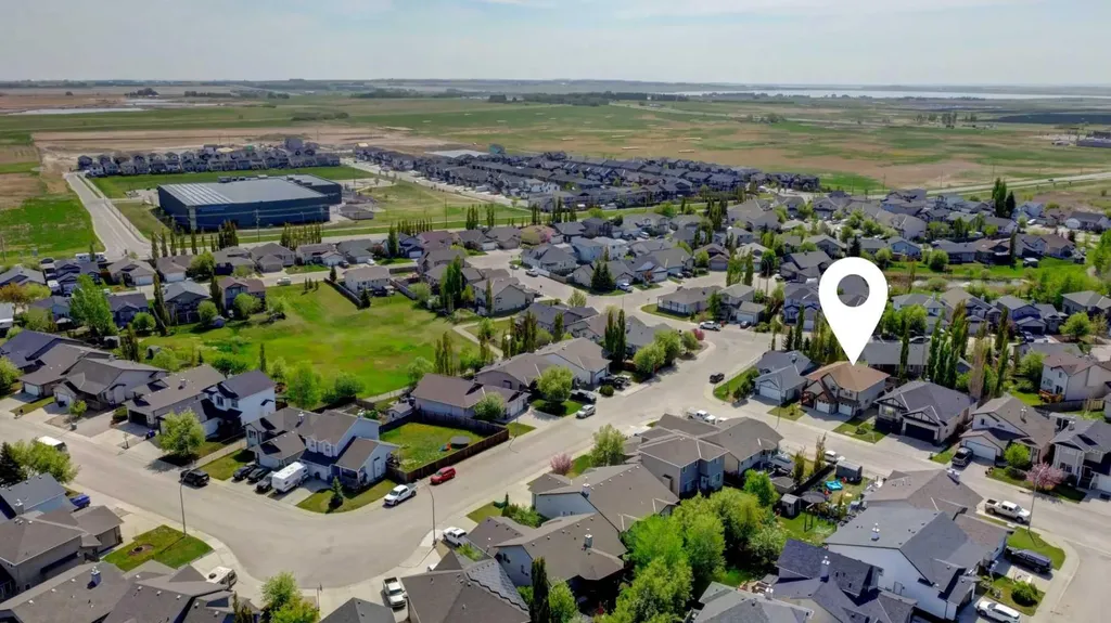 131 Aspen Creek Way Strathmore AB T1P 1R4