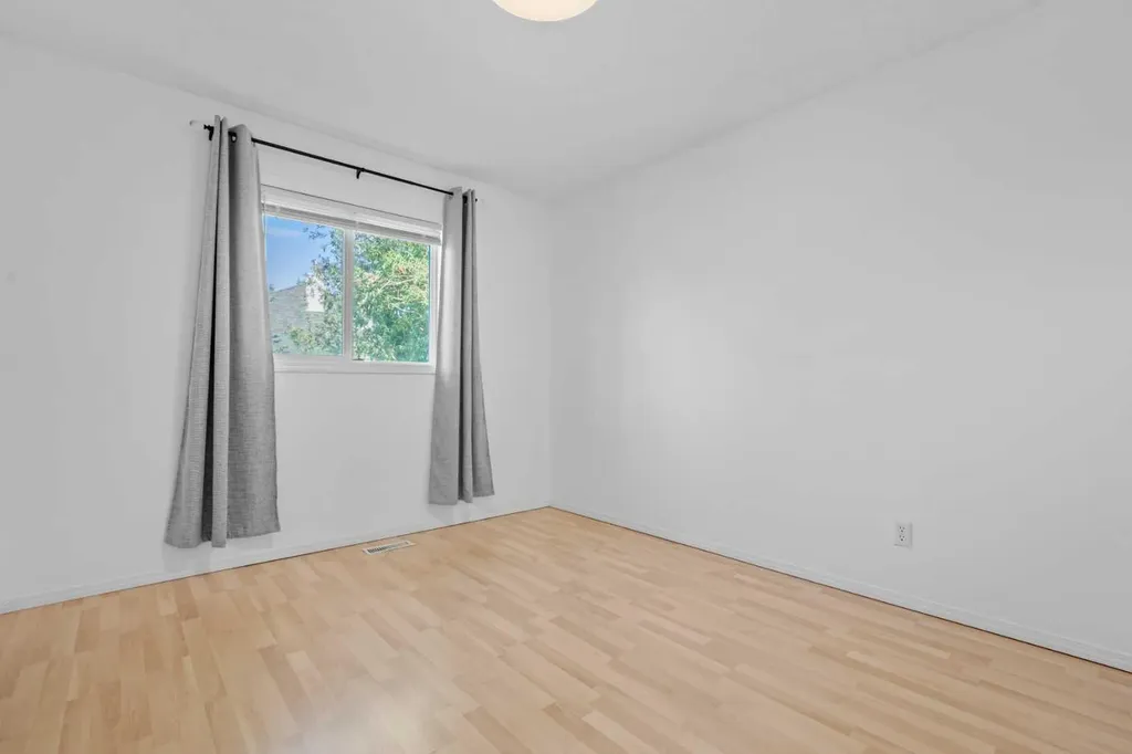 249 Mt Douglas Circle SE Calgary AB T2Z 3N9