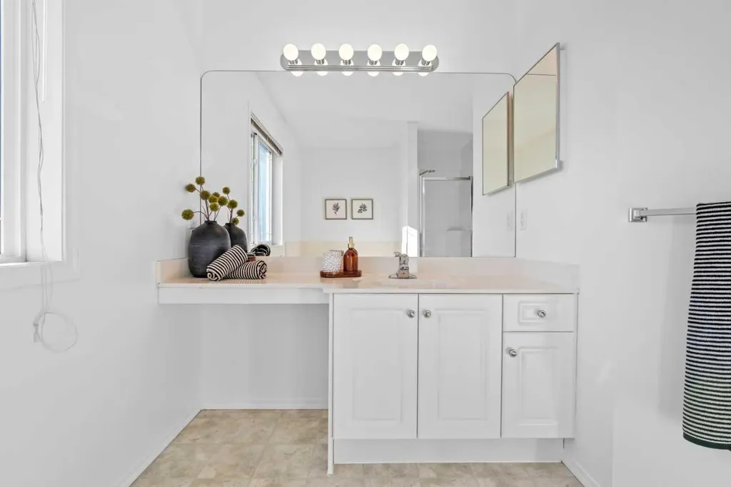 249 Mt Douglas Circle SE Calgary AB T2Z 3N9