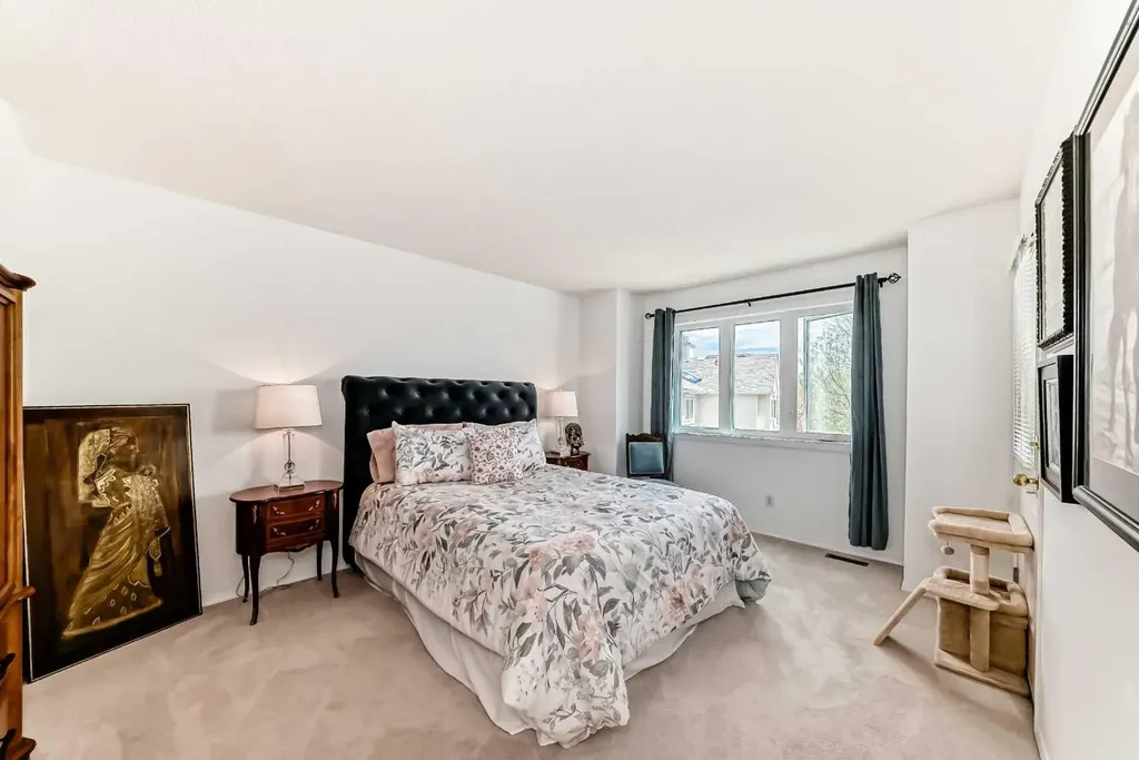 388 Sandarac Drive NW Calgary AB T3K4E3