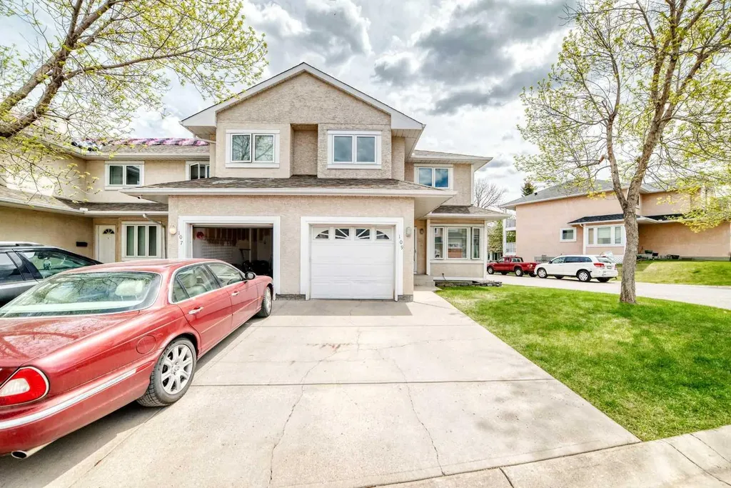 388 Sandarac Drive NW Calgary AB T3K4E3
