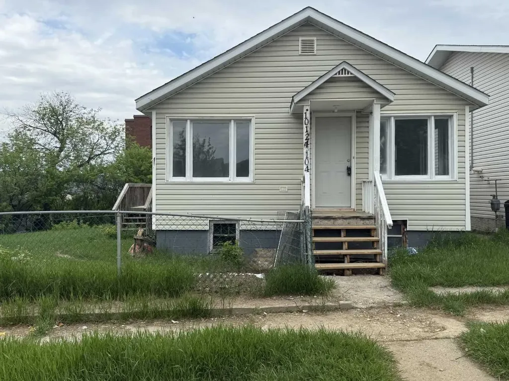 10124 104 Avenue Peace River AB T8S1M4
