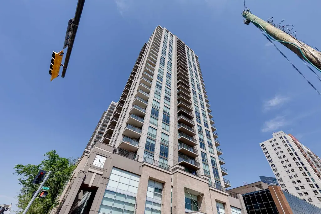 1111 10 Street SW Calgary AB T2R 1E3