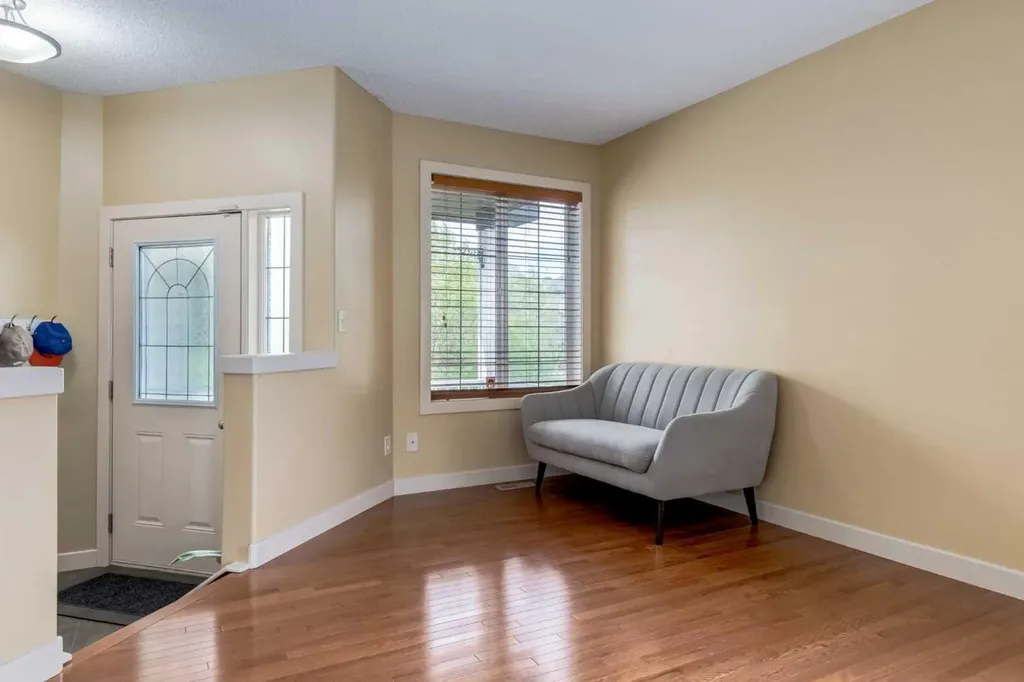 664 Luxstone Landing SW Airdrie AB T4B 3L2