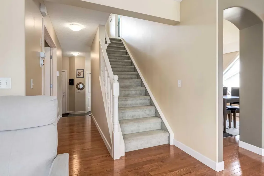 664 Luxstone Landing SW Airdrie AB T4B 3L2