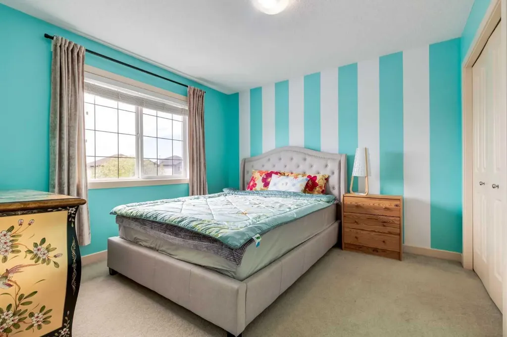 664 Luxstone Landing SW Airdrie AB T4B 3L2