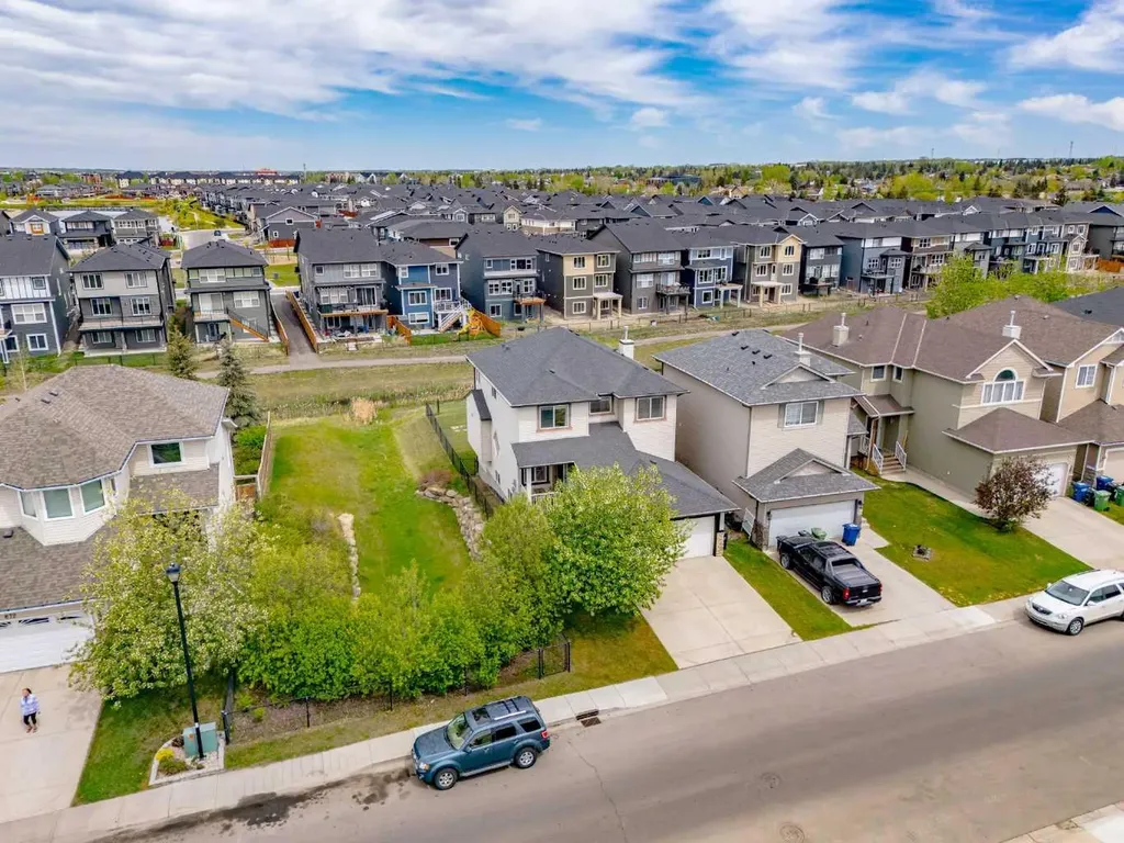 664 Luxstone Landing SW Airdrie AB T4B 3L2
