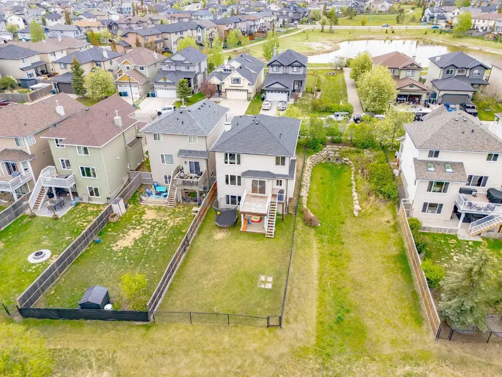 664 Luxstone Landing SW Airdrie AB T4B 3L2