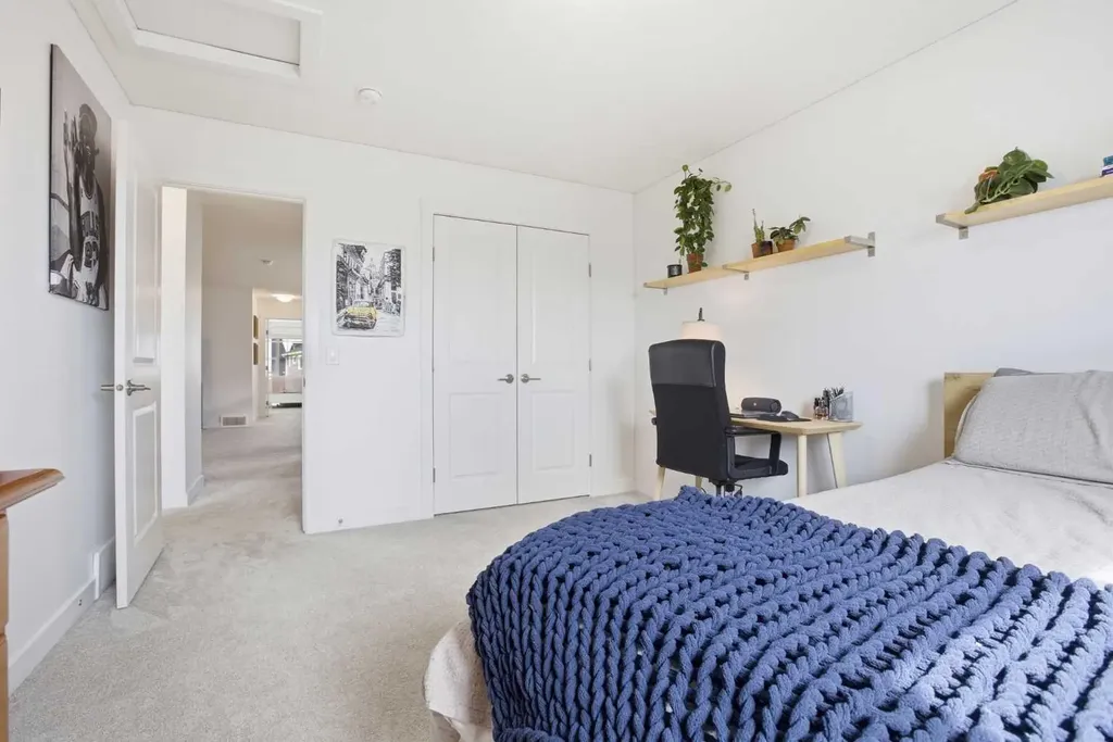 360 Calhoun Common NE Calgary AB T3P 1T2
