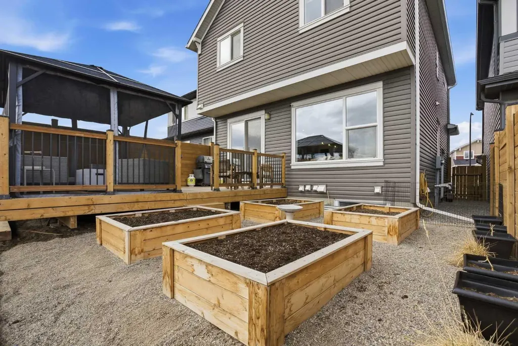 360 Calhoun Common NE Calgary AB T3P 1T2