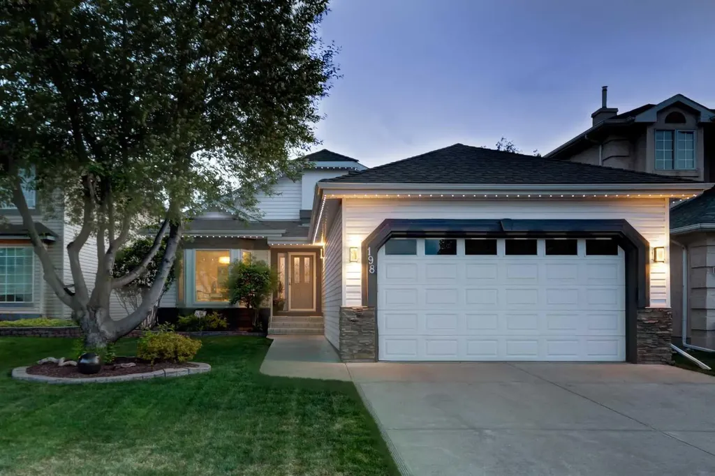 198 Douglas Woods Hill SE Calgary AB T2Z3B1