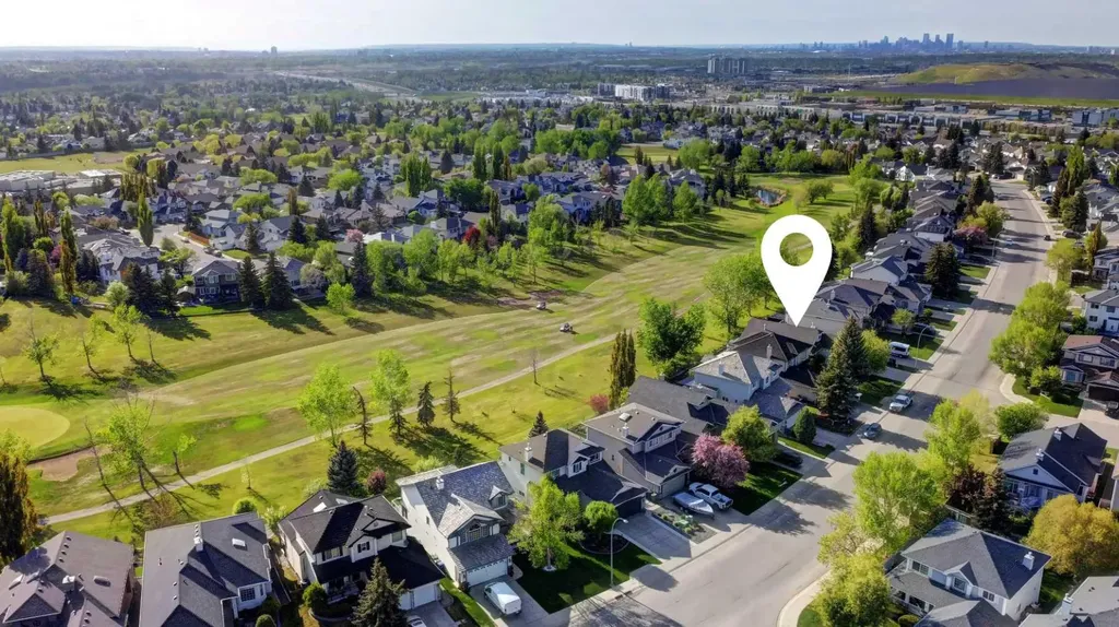 198 Douglas Woods Hill SE Calgary AB T2Z3B1