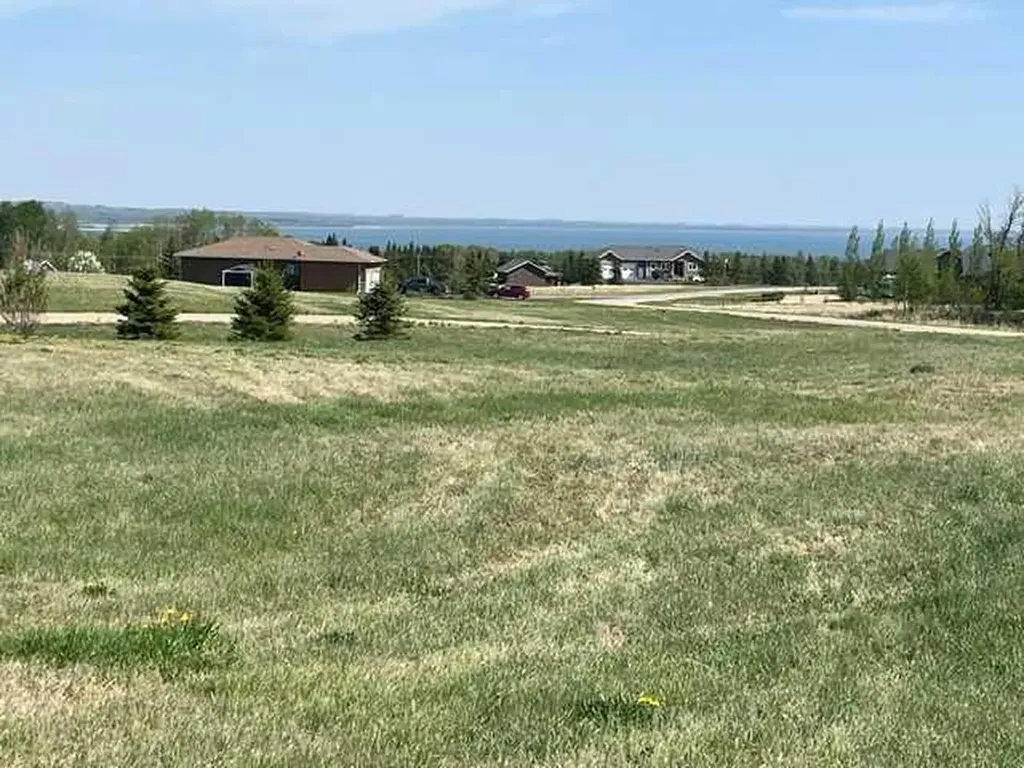 36 Bruhn Bend Rural Ponoka County AB T0C 2J0