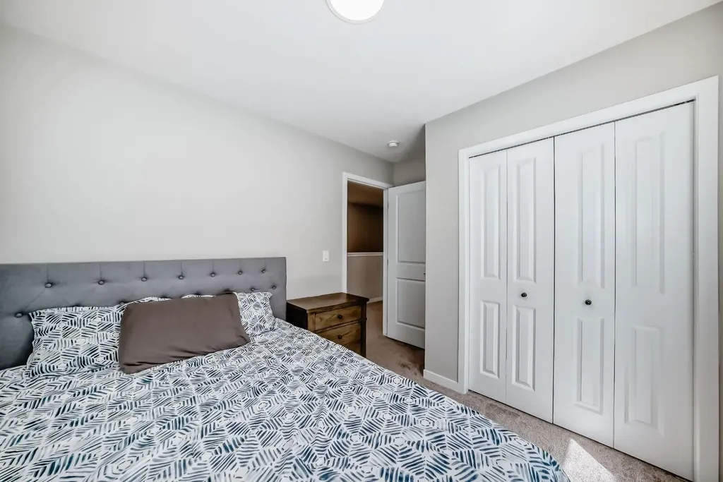 276 Belmont Boulevard SW Calgary AB T2X4W6