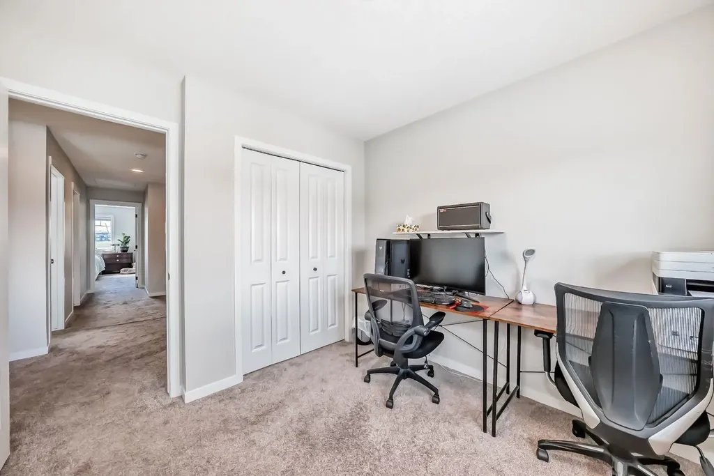 276 Belmont Boulevard SW Calgary AB T2X4W6