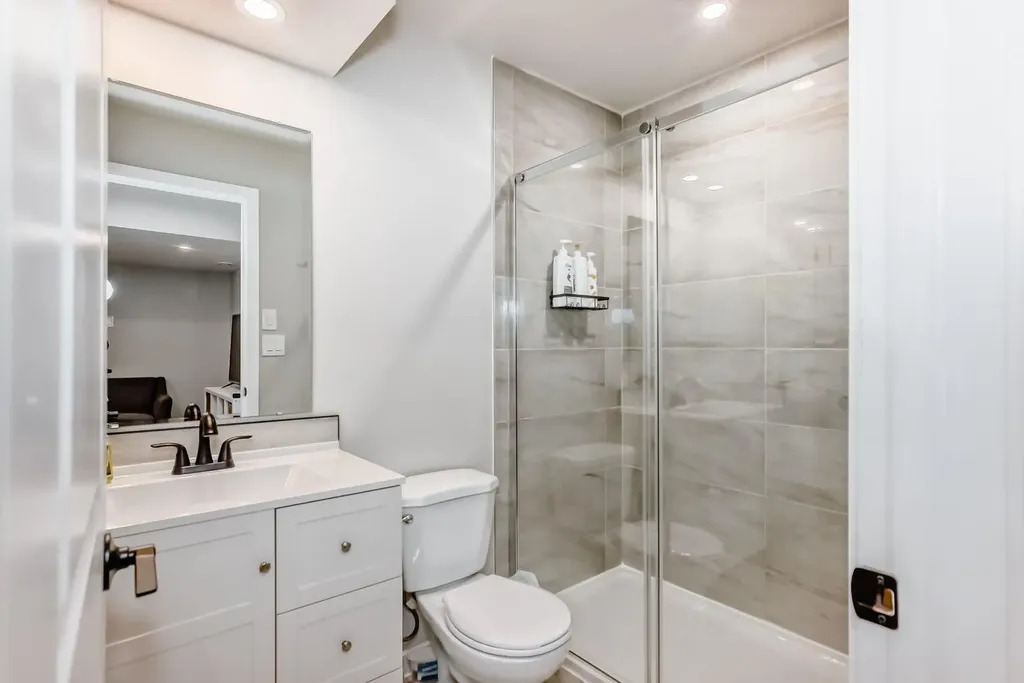 276 Belmont Boulevard SW Calgary AB T2X4W6