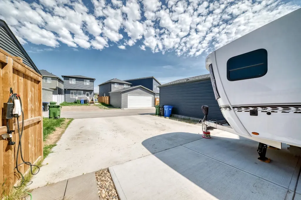 276 Belmont Boulevard SW Calgary AB T2X4W6