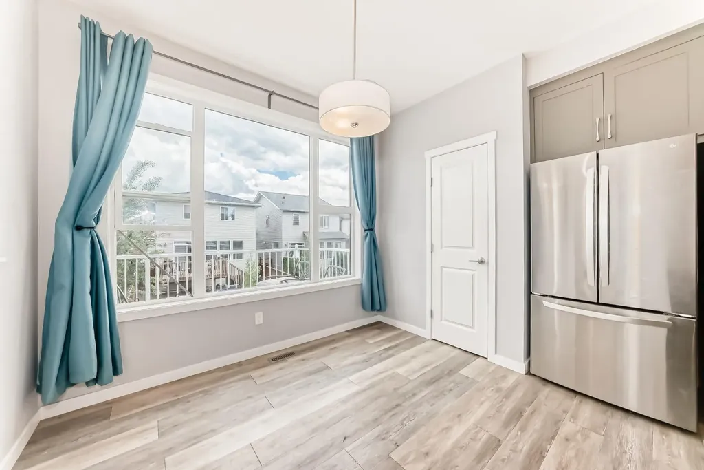 1834 Baywater Drive SW Airdrie AB T4B0B3